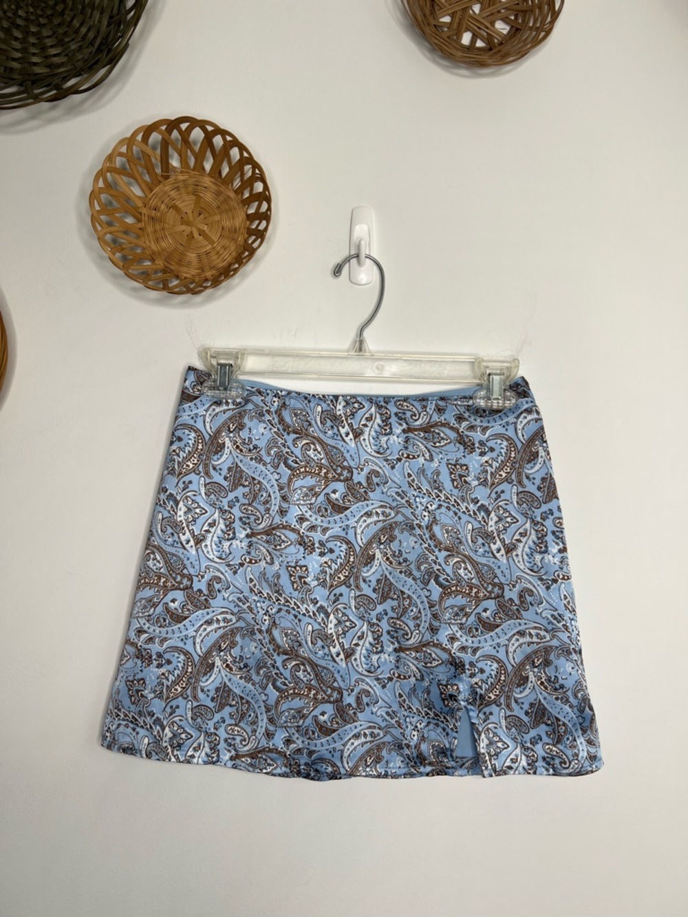 NWT Hollister Blue and Brown Paisley Mini Skirt Size XS